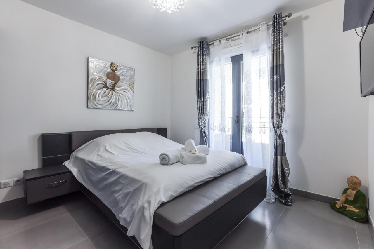 Cannes: Cosy à 2 Pas De La Croisette Appartement